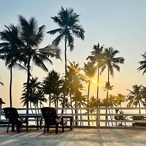  Homestay Sunset Beach India